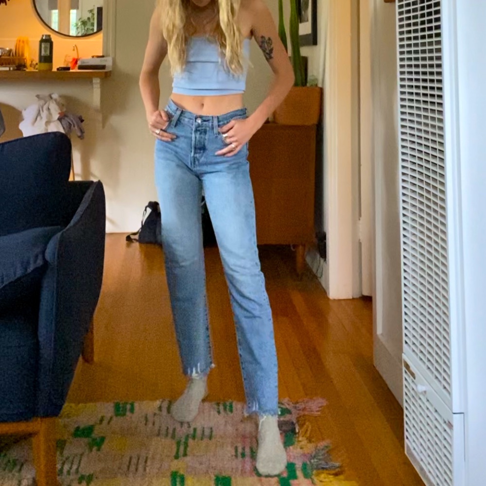 Levi’s Wedgie Sz 25 - Premium San Francisco